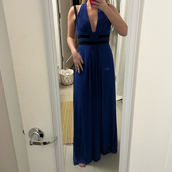 BCBG Dresses & Skirts - BCBG gown
